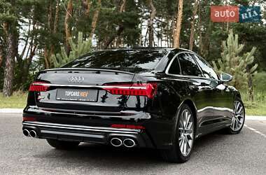 Седан Audi S6 2021 в 