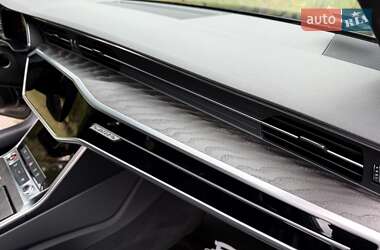 Седан Audi S6 2021 в 