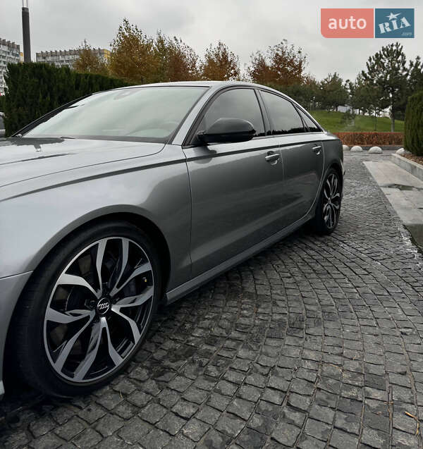 Седан Audi S6 2014 в Днепре
