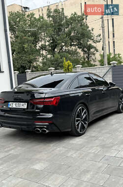 Седан Audi S6 2020 в 