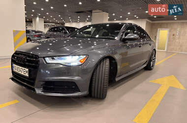 Седан Audi S6 2015 в 