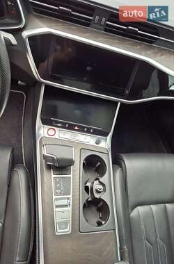 Седан Audi S6 2020 в 