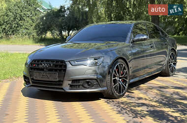 Седан Audi S6 2016 в 
