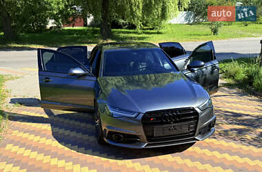 Седан Audi S6 2016 в 
