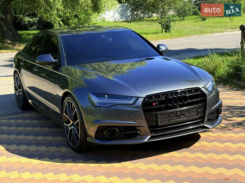 Седан Audi S6 2016 в Киеве