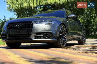 Седан Audi S6 2016 в 