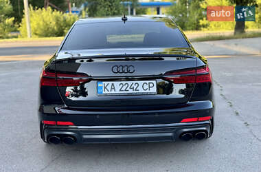 Седан Audi S6 2021 в 