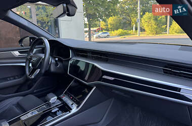 Седан Audi S6 2021 в 