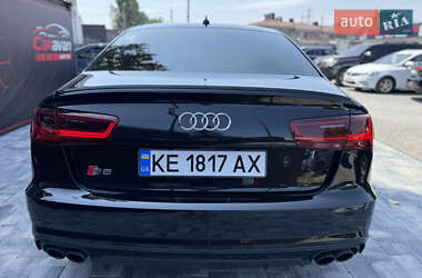 Седан Audi S6 2017 в 