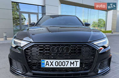 Седан Audi S6 2022 в 