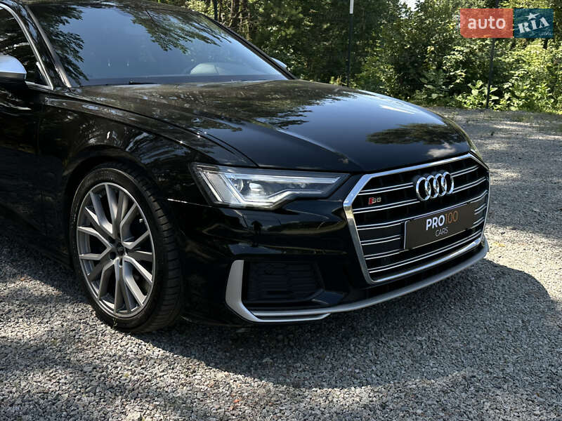 Седан Audi S6 2022 в Гостомелі