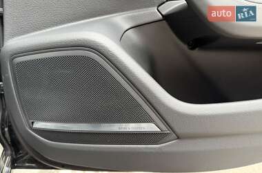 Седан Audi S6 2021 в 