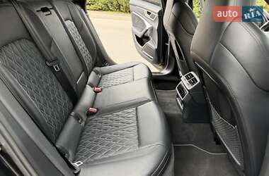 Седан Audi S6 2021 в 