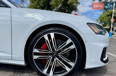 Седан Audi S6 2019 в 