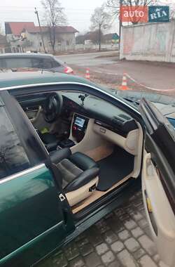 Седан Audi S6 1996 в 