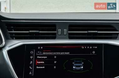 Седан Audi S6 2022 в 