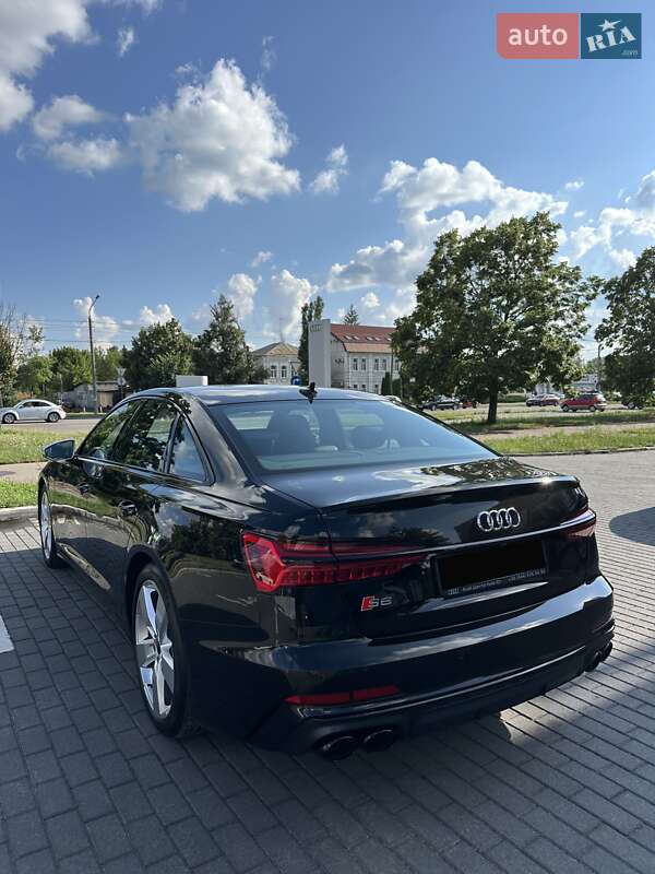 Седан Audi S6 2021 в Киеве