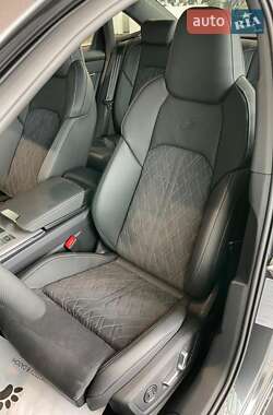 Седан Audi S6 2023 в 