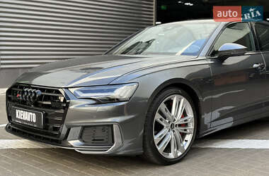 Седан Audi S6 2021 в 