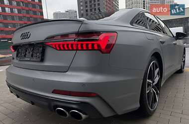 Седан Audi S6 2021 в 