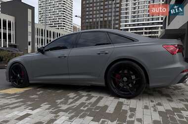 Седан Audi S6 2021 в 