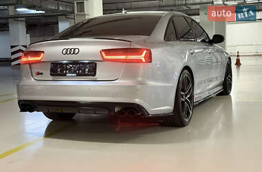 Седан Audi S6 2016 в 