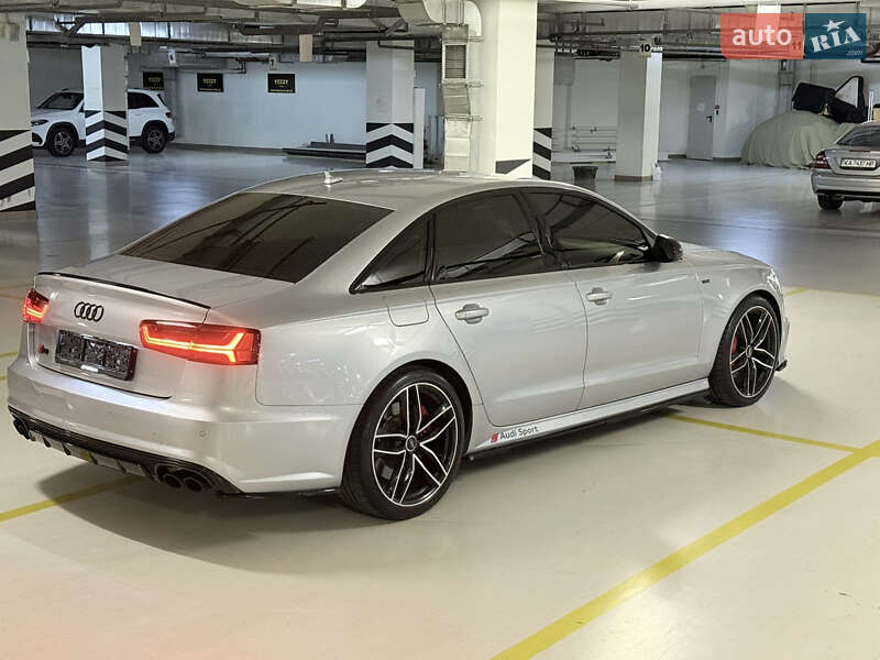 Седан Audi S6 2016 в Киеве