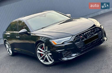 Седан Audi S6 2019 в 