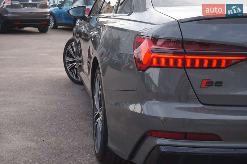 Седан Audi S6 2023 в Одесі