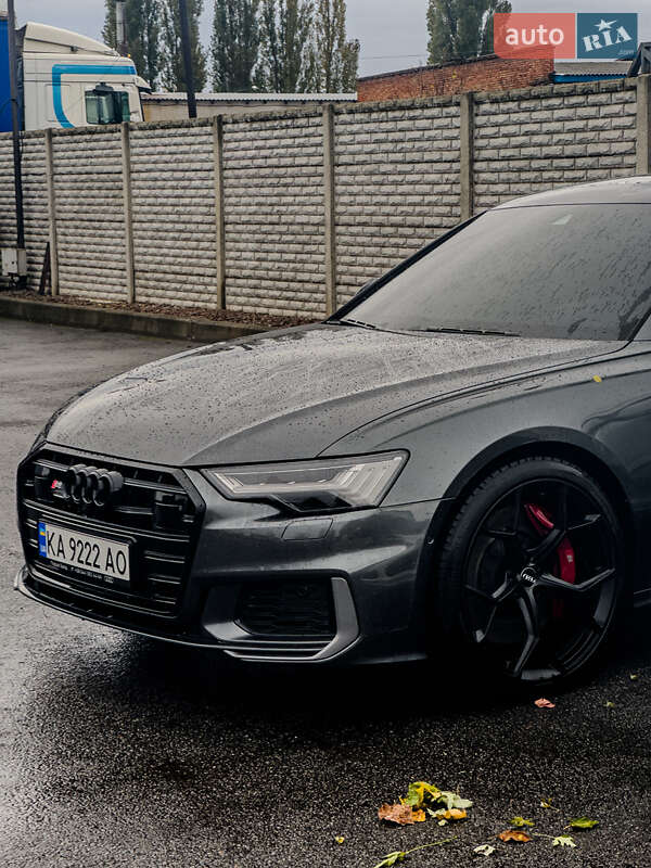 Седан Audi S6 2021 в Чернигове