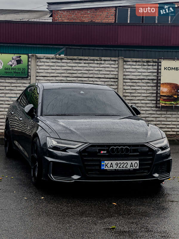 Седан Audi S6 2021 в Чернигове