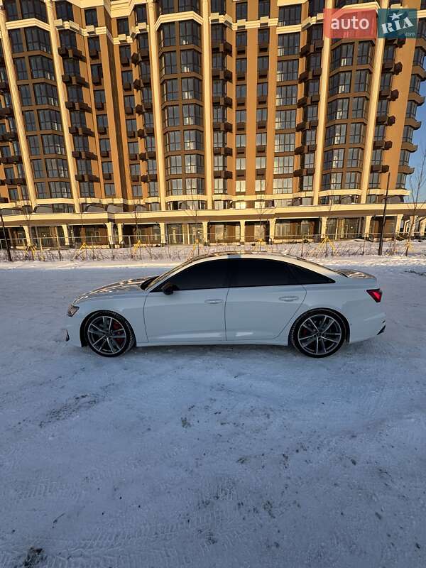 Седан Audi S6 2019 в Киеве