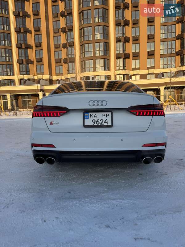 Седан Audi S6 2019 в Киеве