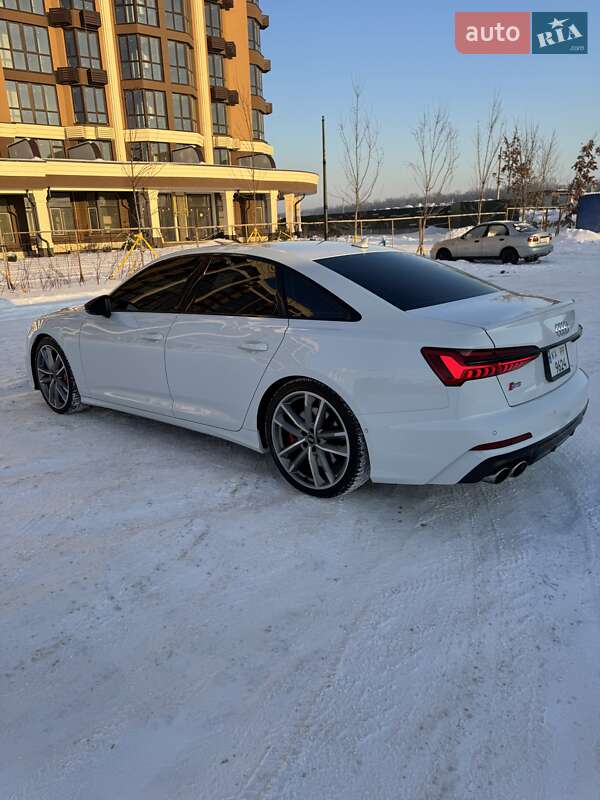 Седан Audi S6 2019 в Киеве