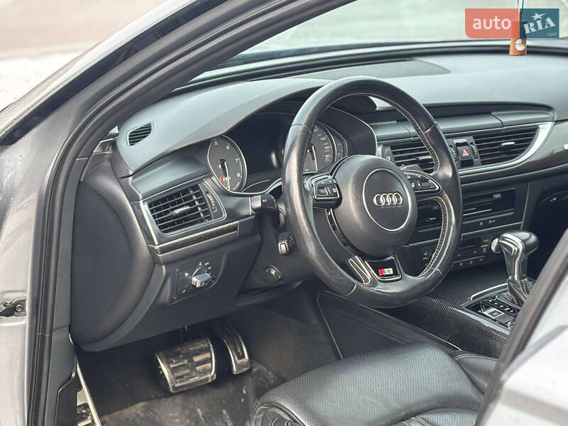 Седан Audi S6 2013 в Кропивницькому