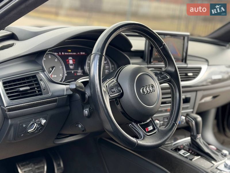 Седан Audi S6 2015 в Дніпрі