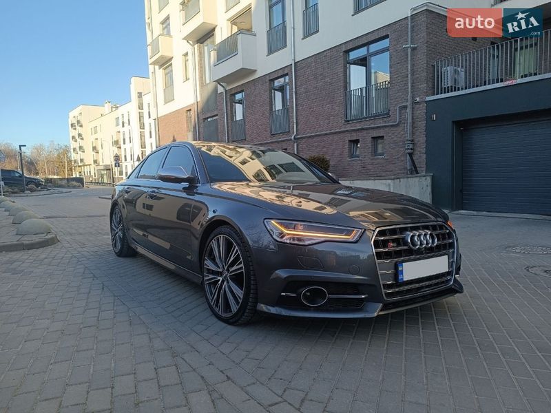 Седан Audi S6 2017 в Львове