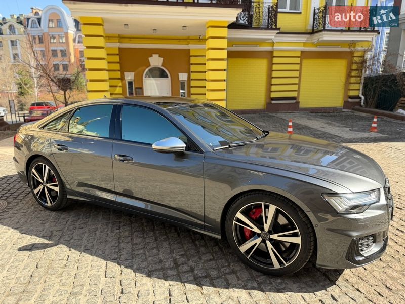 Седан Audi S6 2023 в Києві