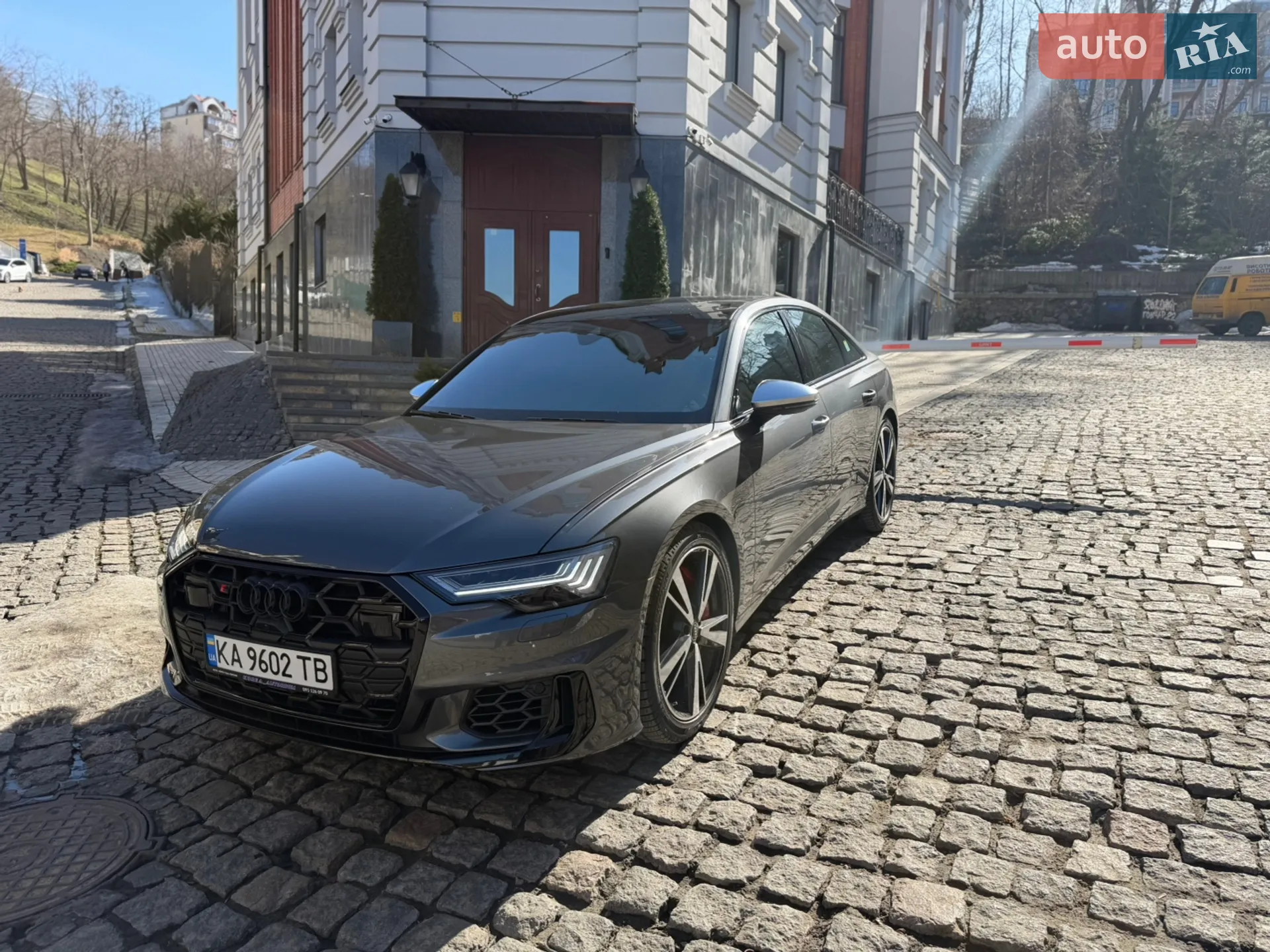 2023 Audi S6 - мініатюра 37