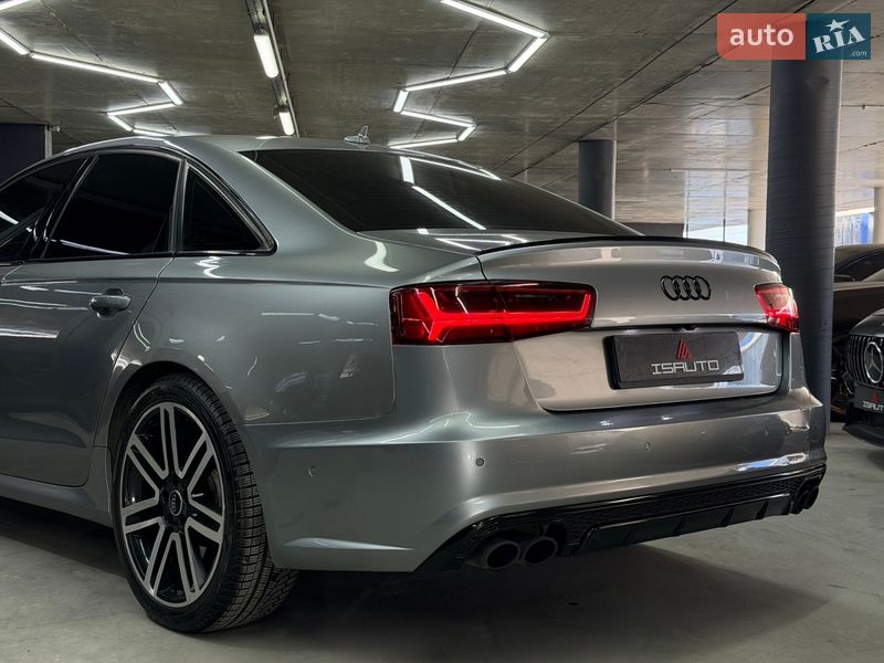 Седан Audi S6 2014 в Одесі