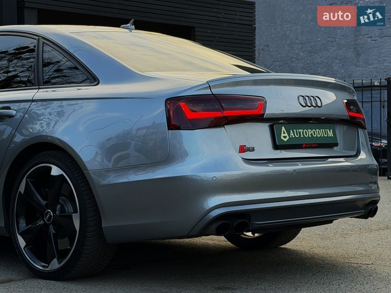 Седан Audi S6 2014 в Киеве