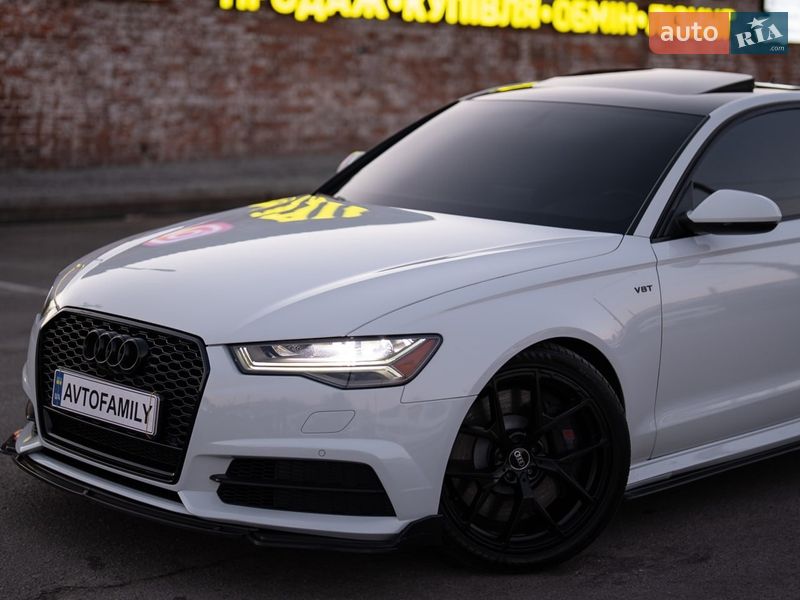 Седан Audi S6 2015 в Дніпрі
