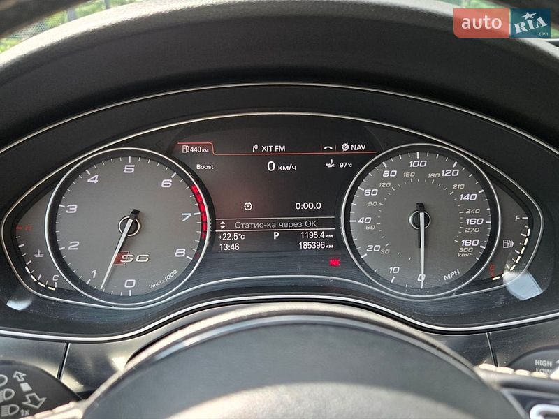 Седан Audi S6 2013 в Полтаві