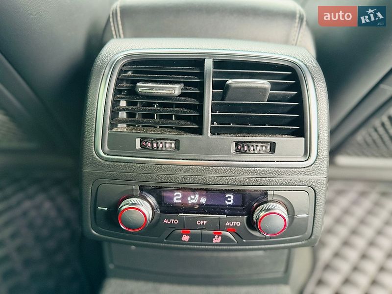 Седан Audi S6 2012 в Белогородке
