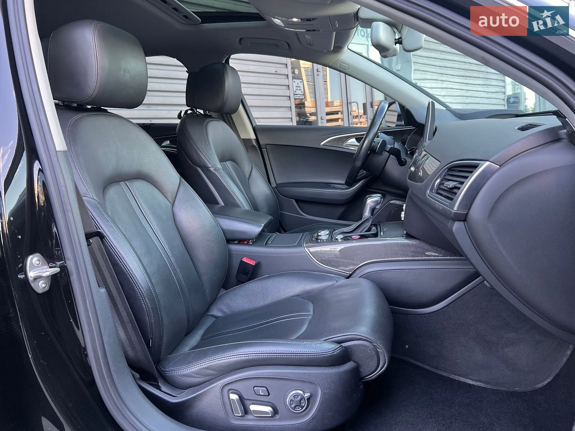 2015 Audi S6 - мініатюра 30