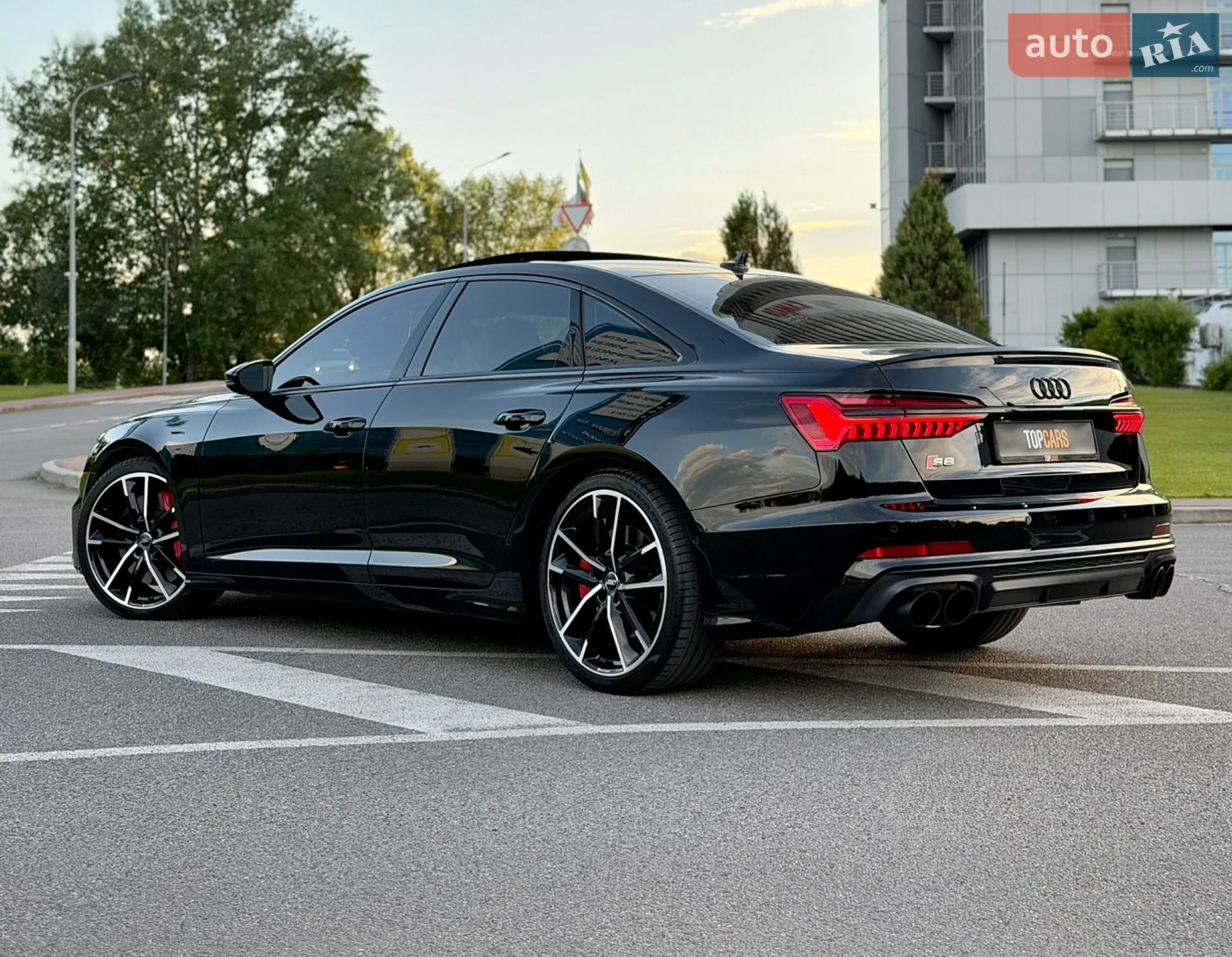 2019 Audi S6 - мініатюра 13
