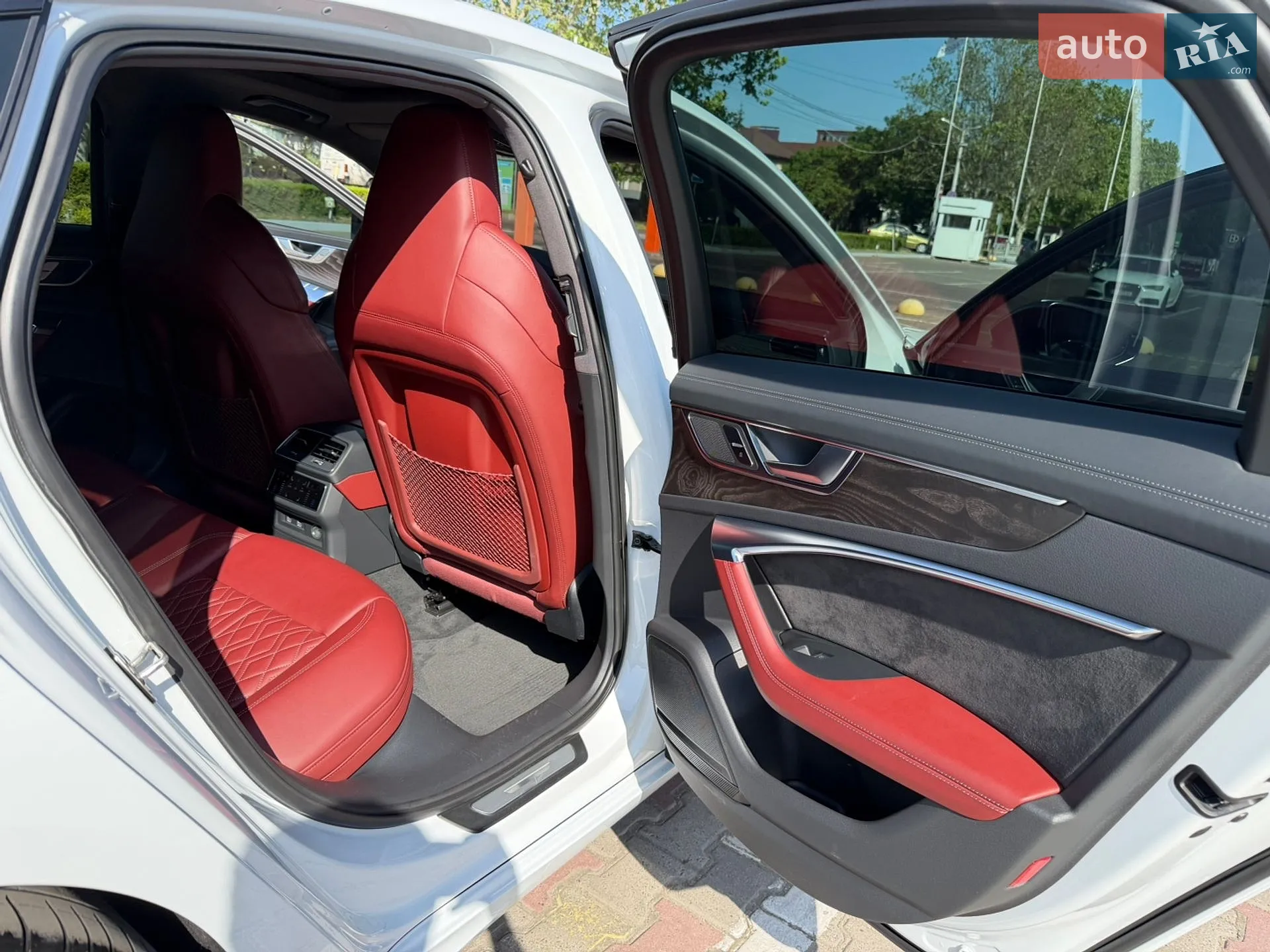 2019 Audi S6 - мініатюра 18