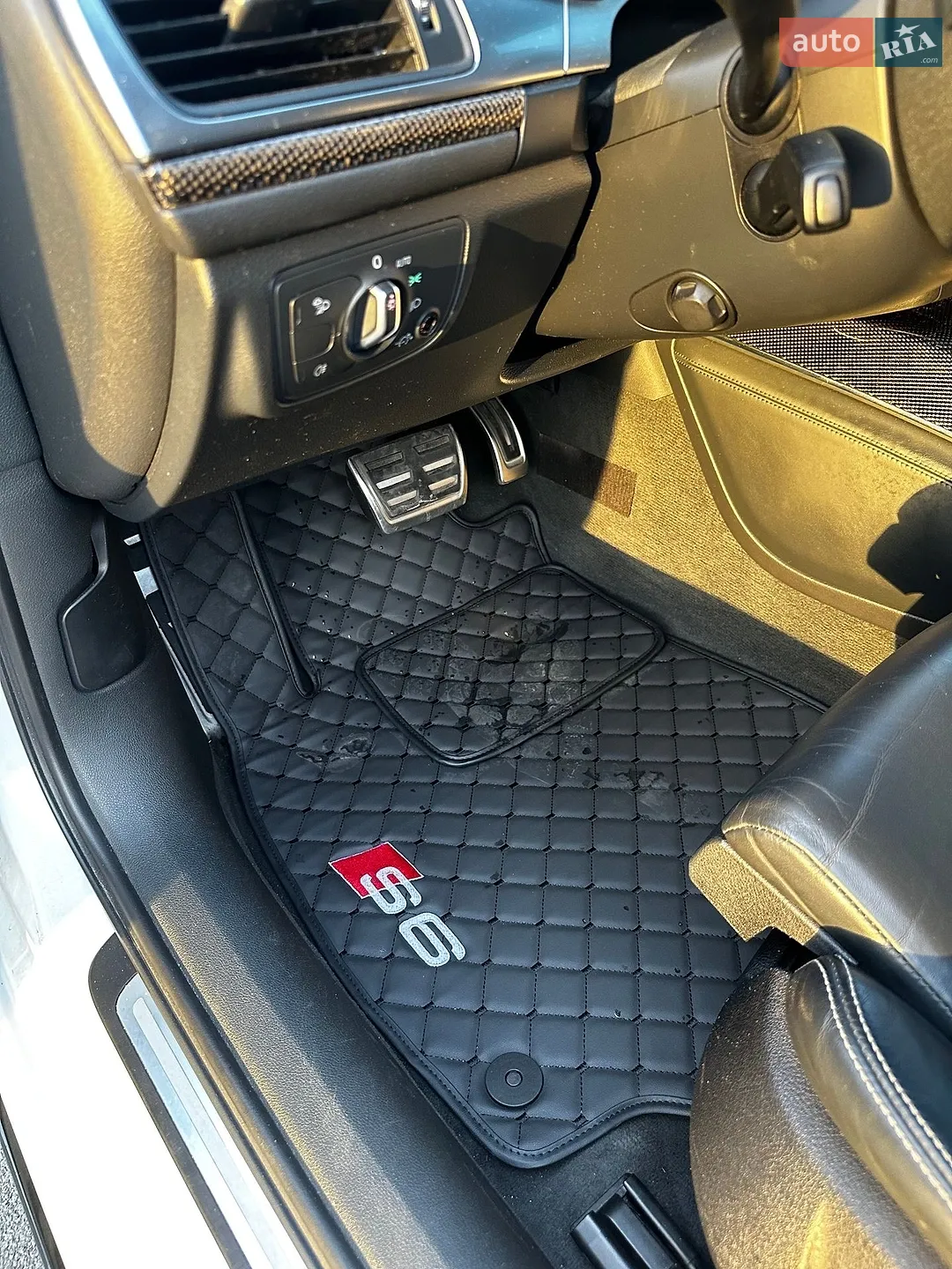 2015 Audi S6 - мініатюра 10