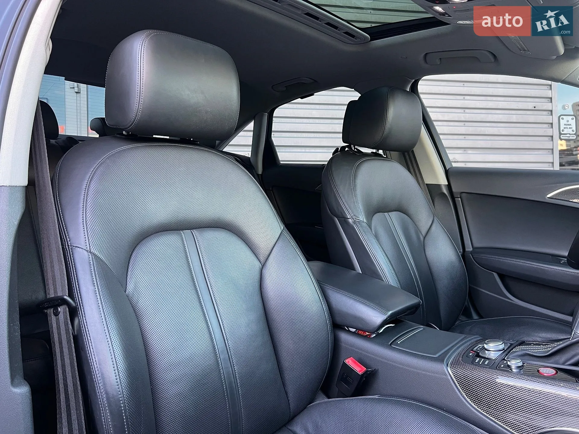 2015 Audi S6 - мініатюра 32