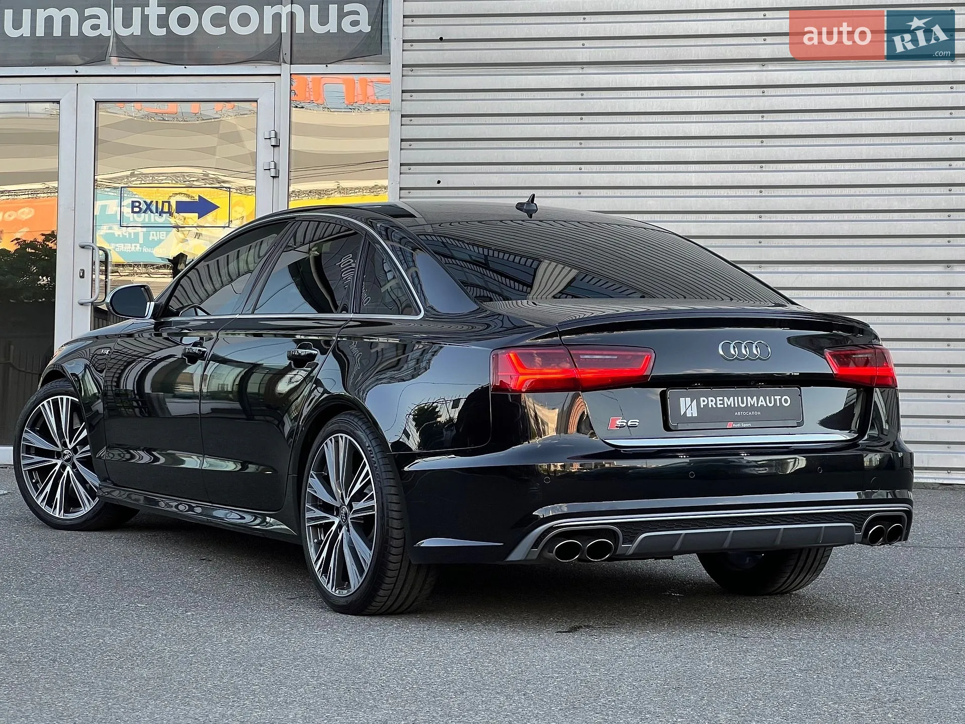 2015 Audi S6 - мініатюра 10